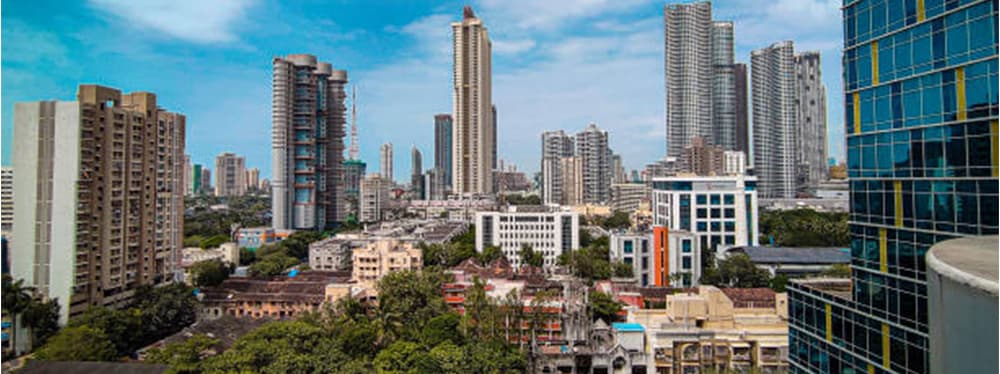 Top Factors to Consider When Selecting a Neighbourhood for Your High-End Residence