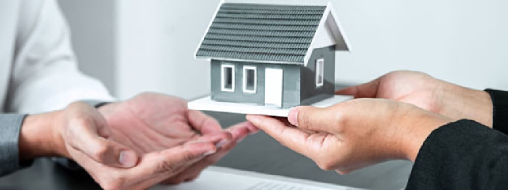 Bengali Business Families Moving West: Why Mumbai Makes Investment Sense