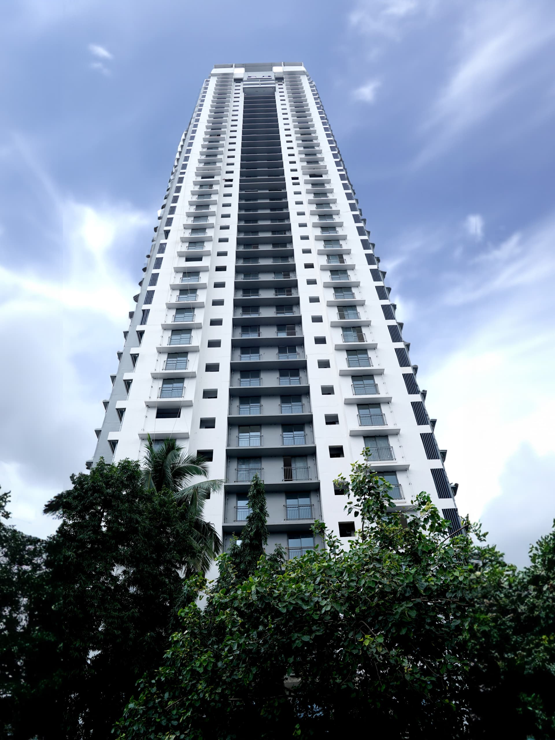  Rustomjee Summit, Borivali (E)