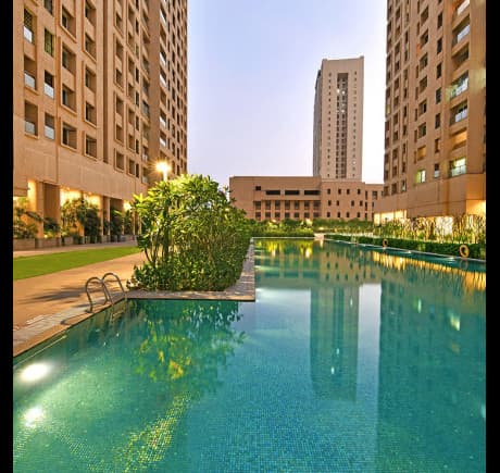 Luxury Amenities at Rustomjee Urbania: Enhancing Your Quality of Life